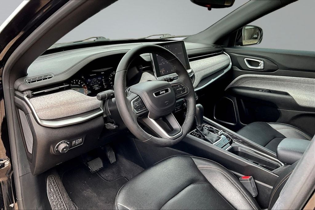 2024 Jeep Compass Latitude Lux