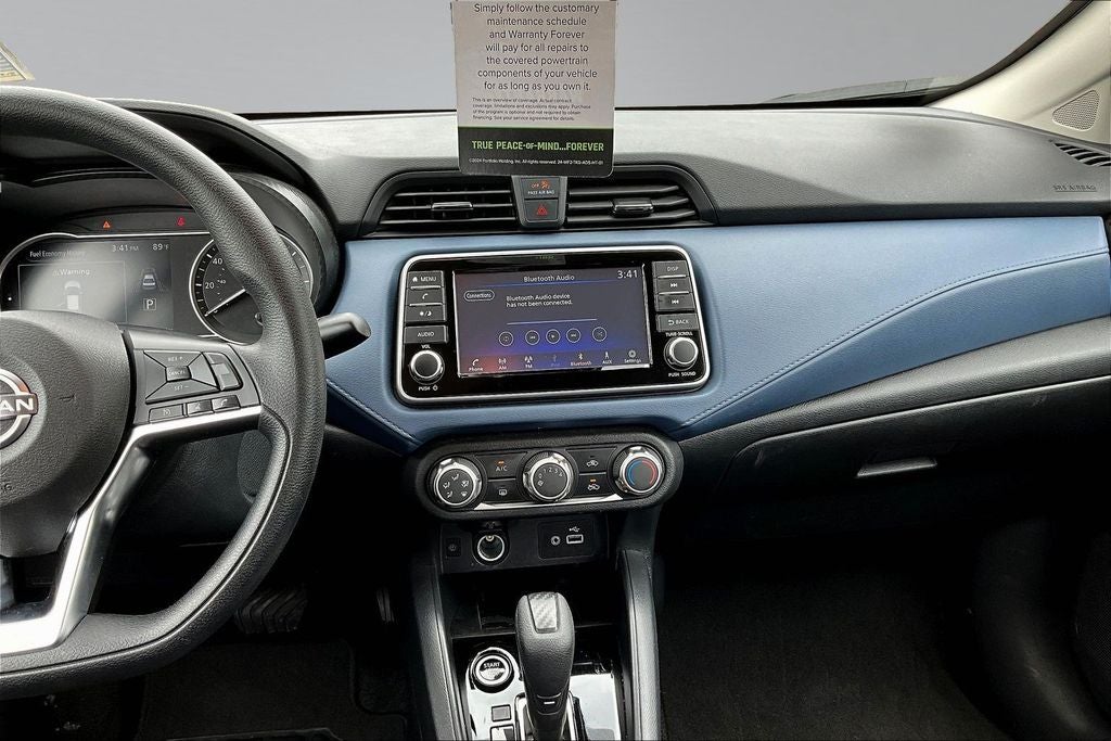 2025 Nissan Versa 1.6 SV