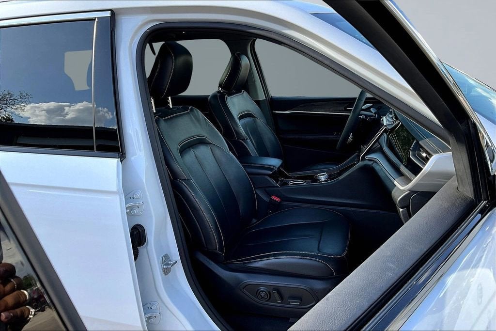 2022 Jeep Grand Cherokee 4xe BASE