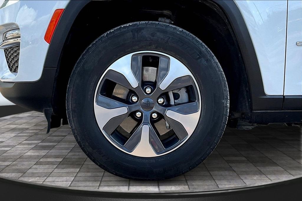 2022 Jeep Grand Cherokee 4xe BASE