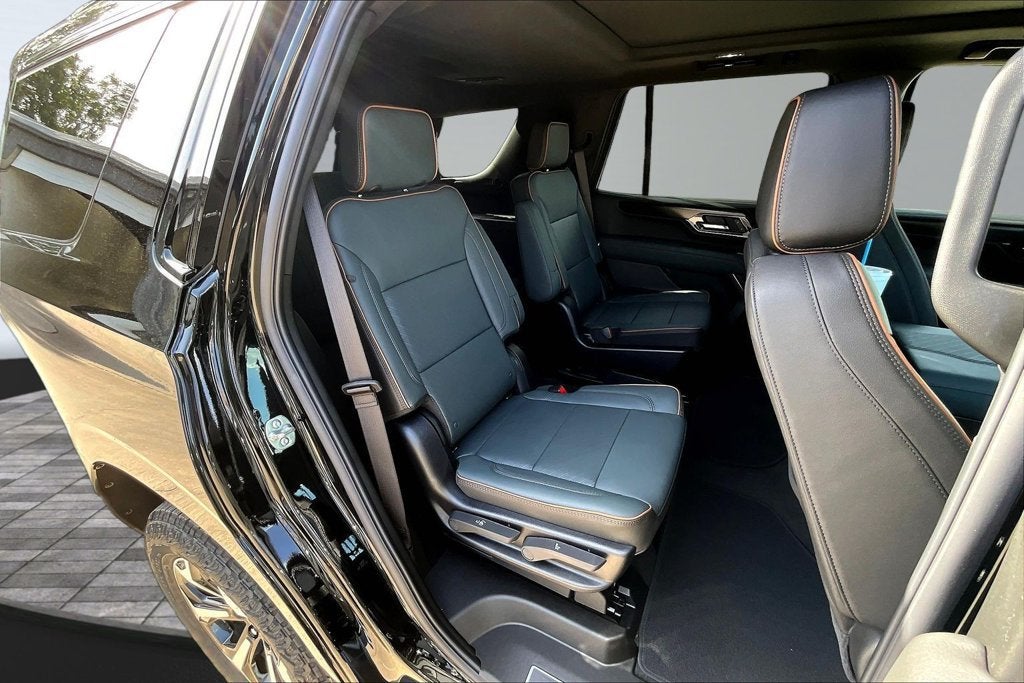 2027 GMC Yukon AT4