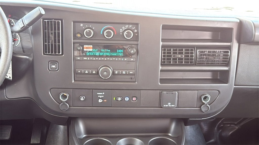 2025 GMC Savana Cargo 2500 Work Van