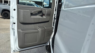 2025 GMC Savana Cargo 2500 Work Van