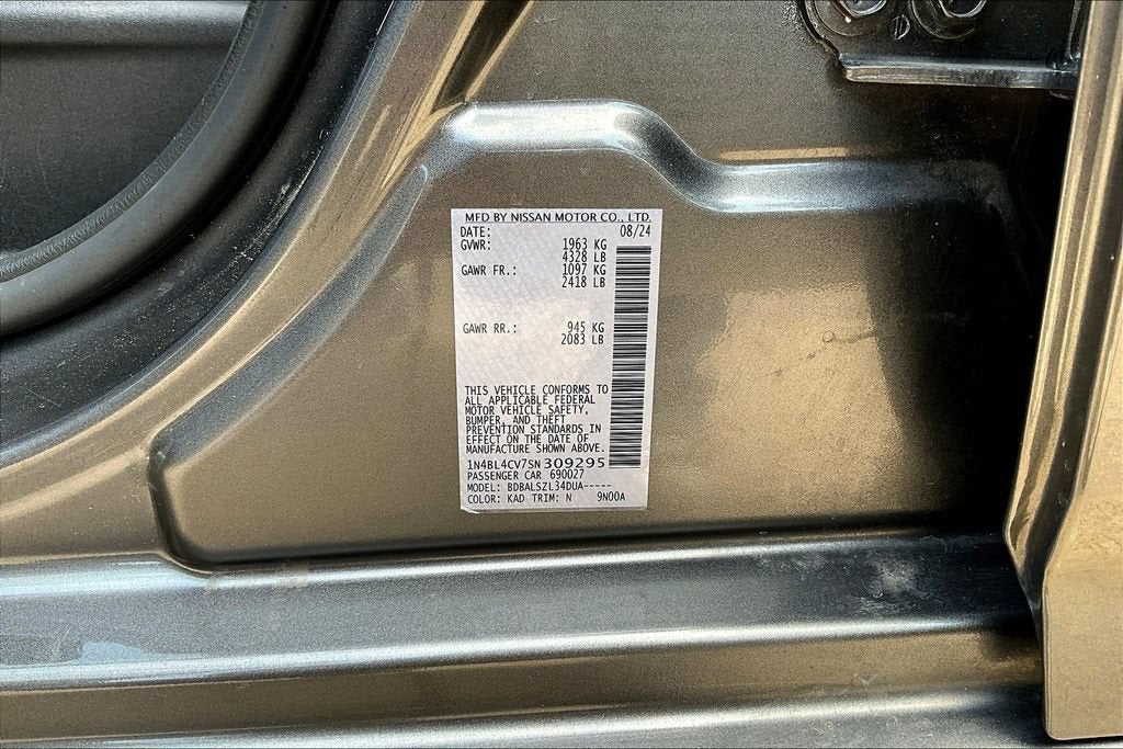 2025 Nissan Altima SR