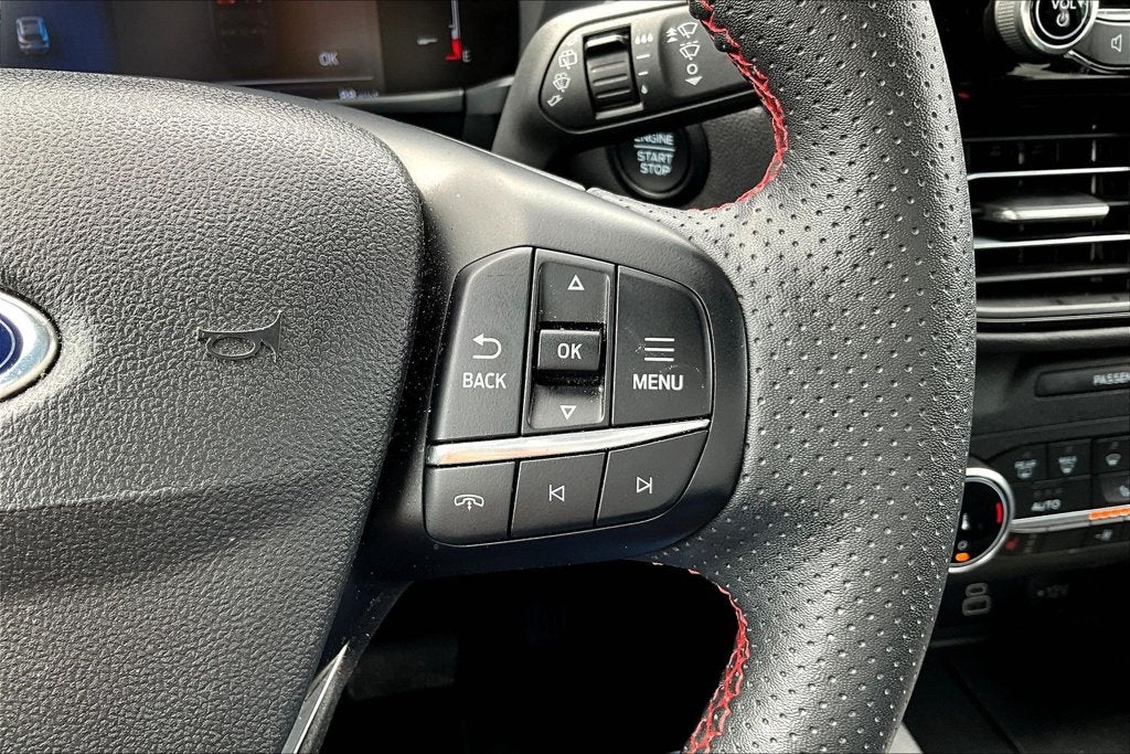 2025 Ford Escape ST-Line Select