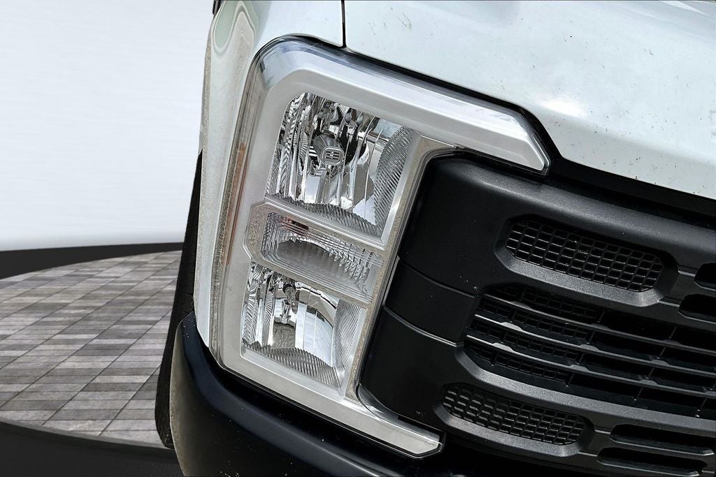 2025 Ford F-350SD XL
