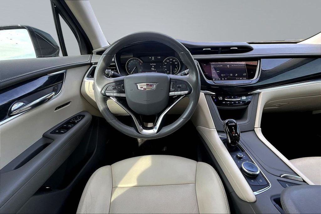 2022 Cadillac XT6 Premium Luxury