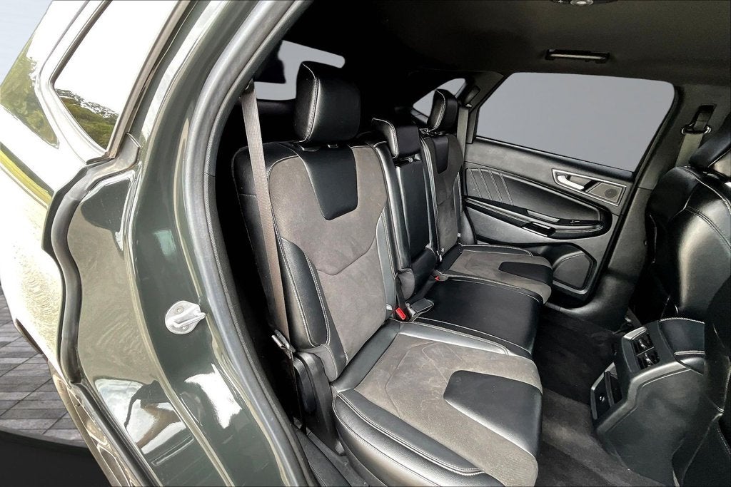 2023 Ford Edge ST