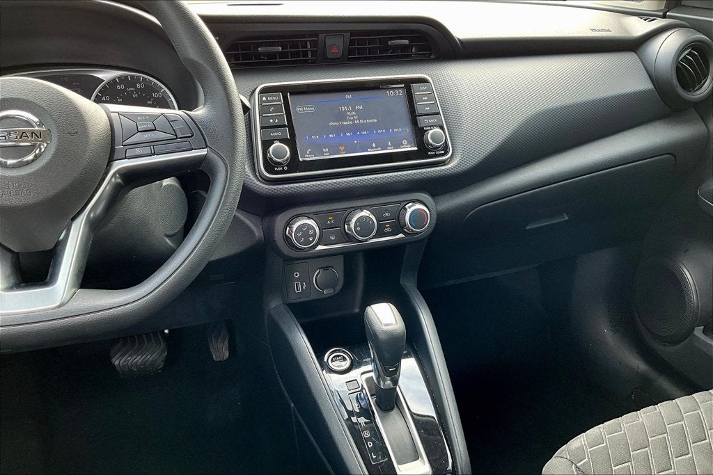 2021 Nissan Kicks S