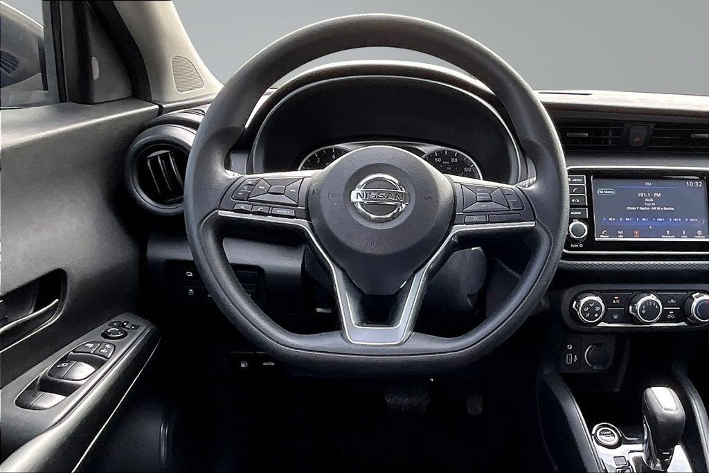 2021 Nissan Kicks S