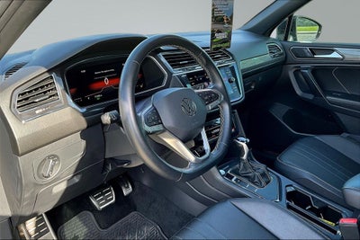 2023 Volkswagen Tiguan 2.0T SE R-Line Black