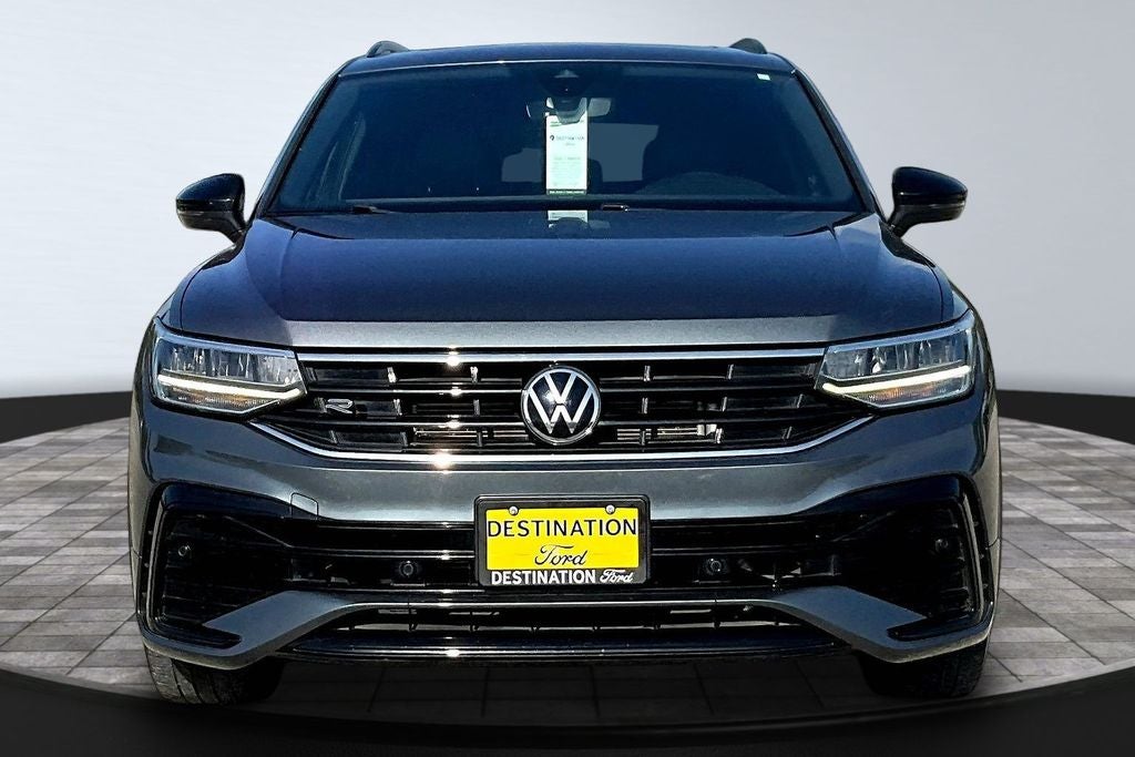 2023 Volkswagen Tiguan 2.0T SE R-Line Black