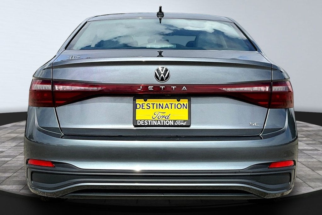 2025 Volkswagen Jetta 1.5T SE