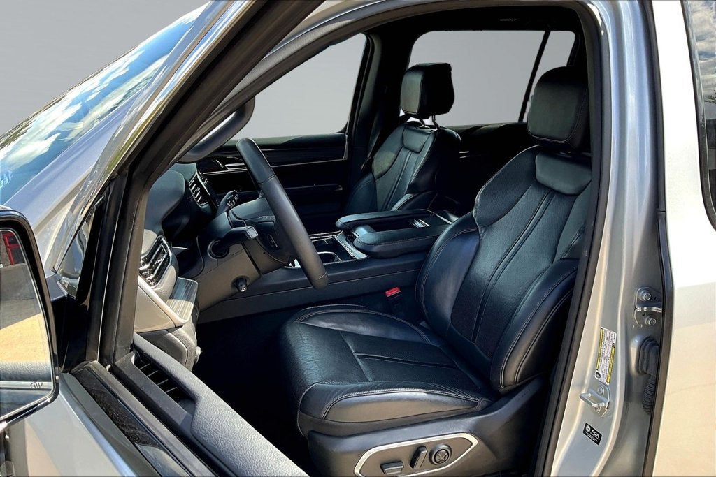 2024 Jeep Wagoneer L Series II