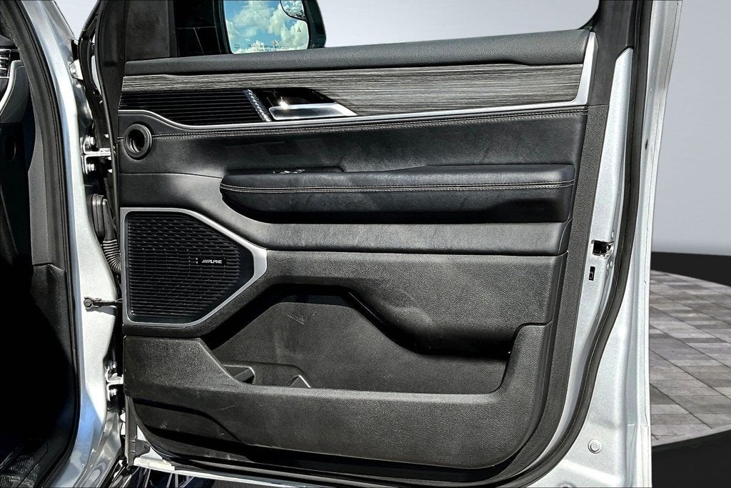 2024 Jeep Wagoneer L Series II