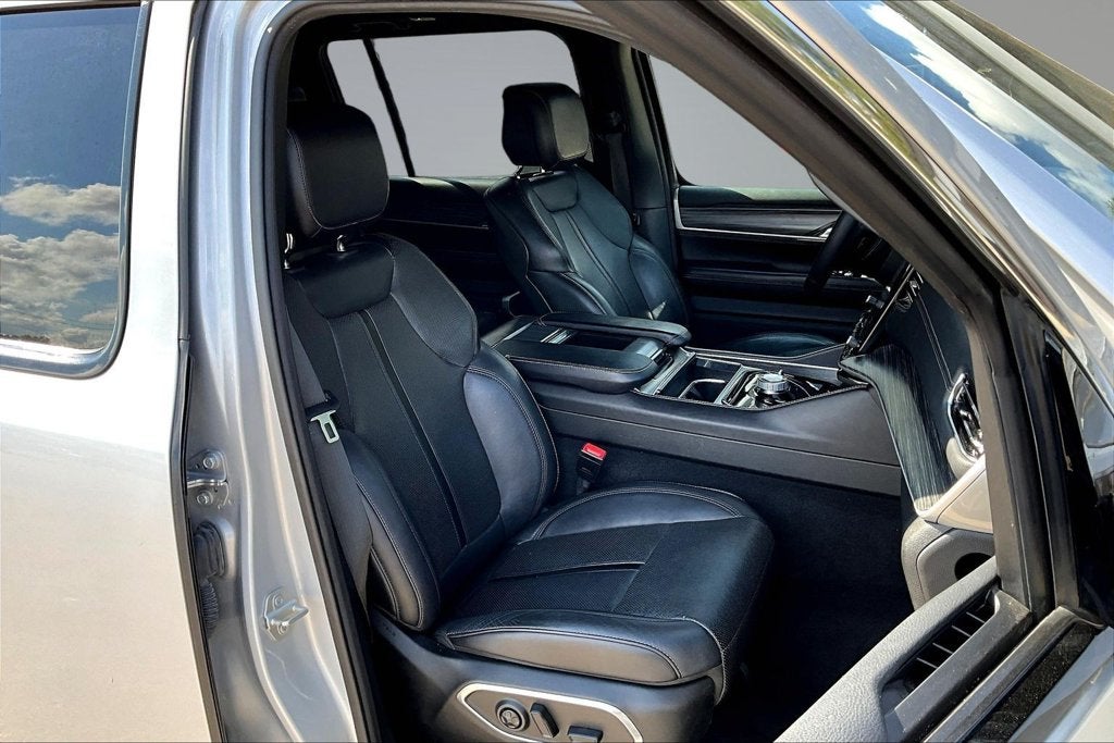 2024 Jeep Wagoneer L Series II