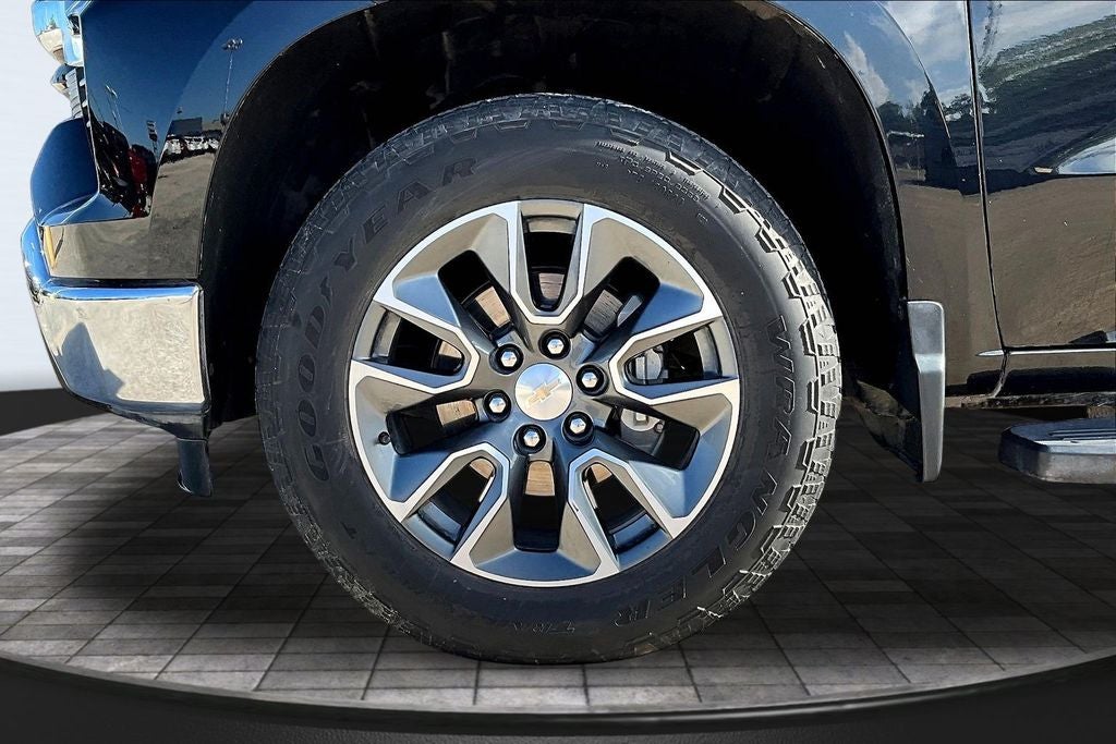 2023 Chevrolet Silverado 1500 LT LT1