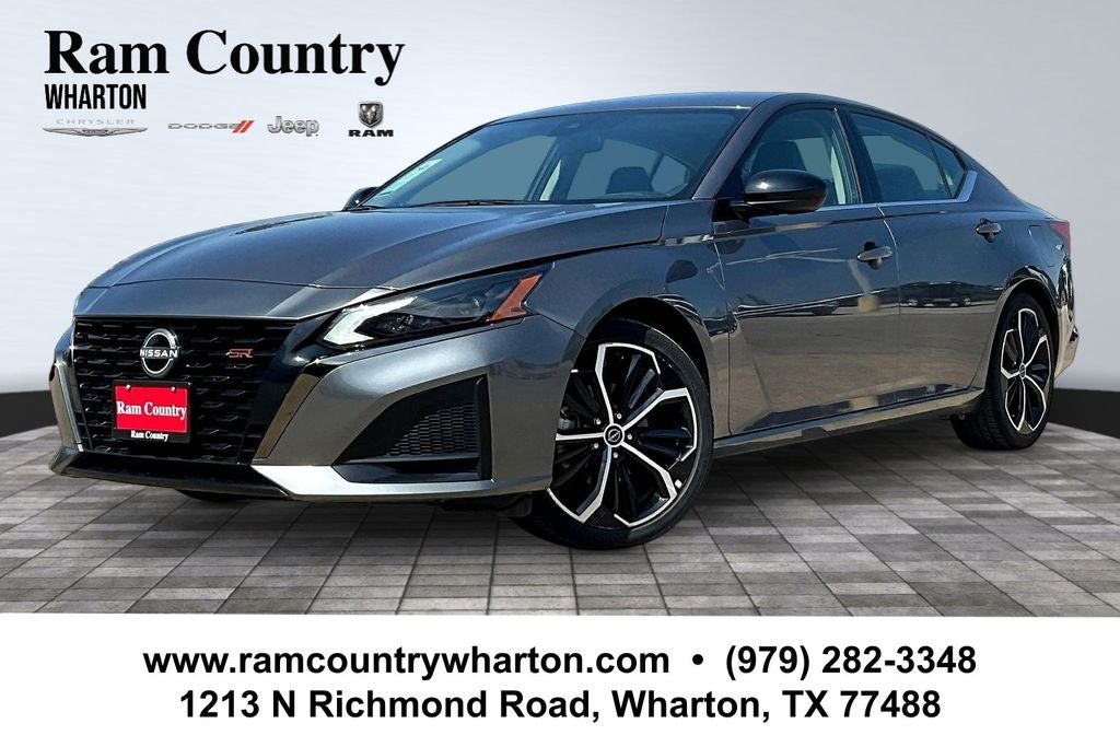 2025 Nissan Altima 2.5 SR