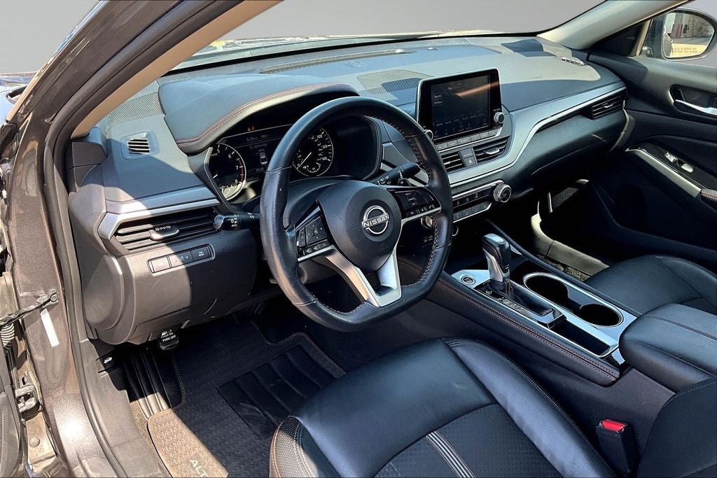 2025 Nissan Altima 2.5 SR
