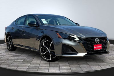 2025 Nissan Altima 2.5 SR