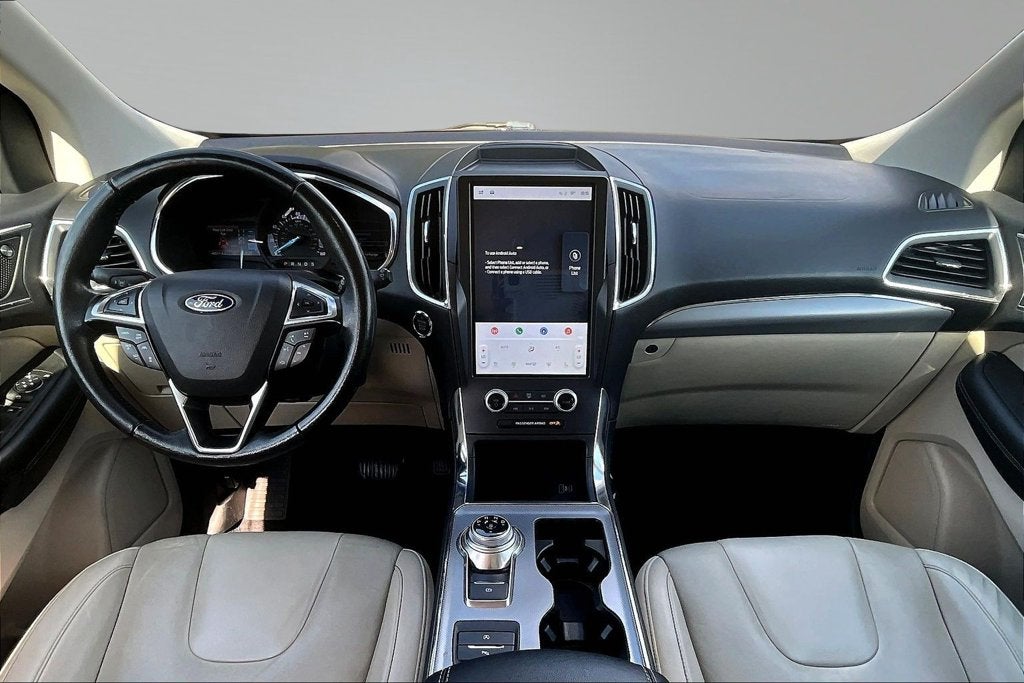 2021 Ford Edge Titanium