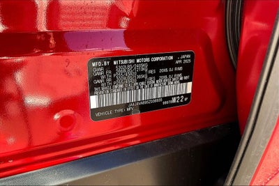2025 Mitsubishi Outlander SE